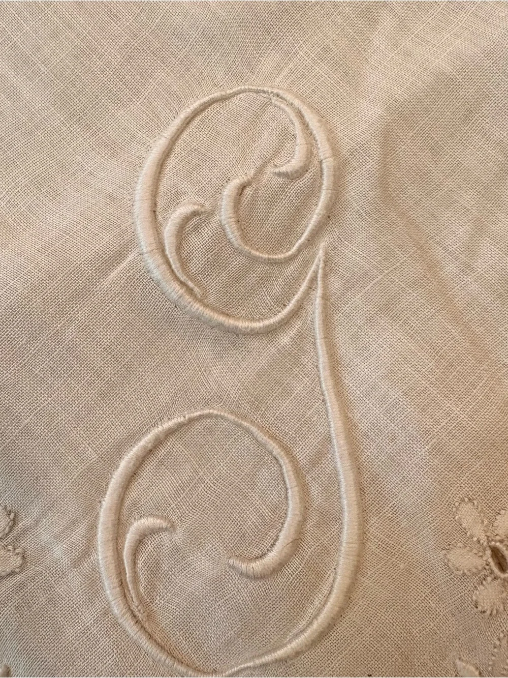 3 Vintage Handkerchiefs — cotton and linen — Pristine